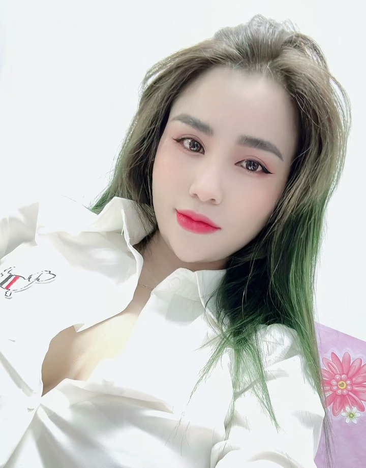 SP HLife Vivi003 (1).jpg