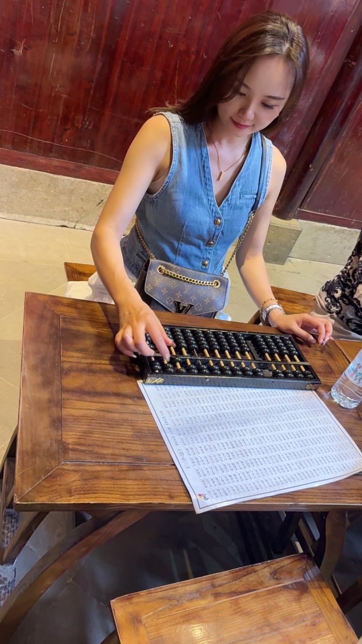 无拉港Mocha邱宝 (4).jpg