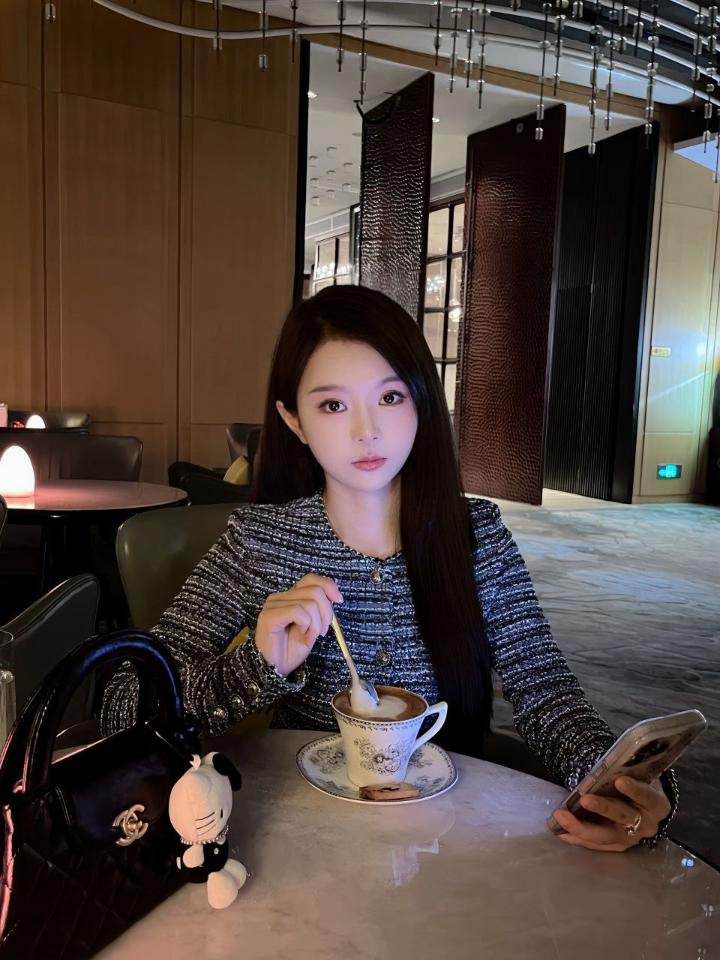 古仔悦然姗姗 (5).jpg